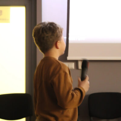 {"data":{},"tiktok_developers_3p_anchor_params":"{"capability_name":"retouch_image_clear","picture_template_id":"","client_key":"aw889s25wozf8s7e","source_type":"vicut"}","source_type":"vicut","pictureId":"A1EB5916-CE1E-4673-9820-F6FAA692CB4A"}